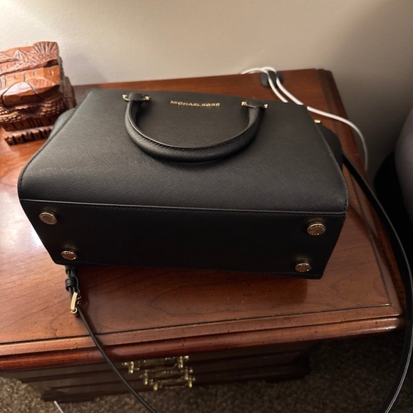 Michael Kors Selma Satchel - Picture 9 of 9